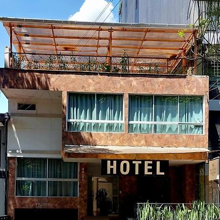Hotel A & A Santa Alejandria Medellín Buitenkant foto
