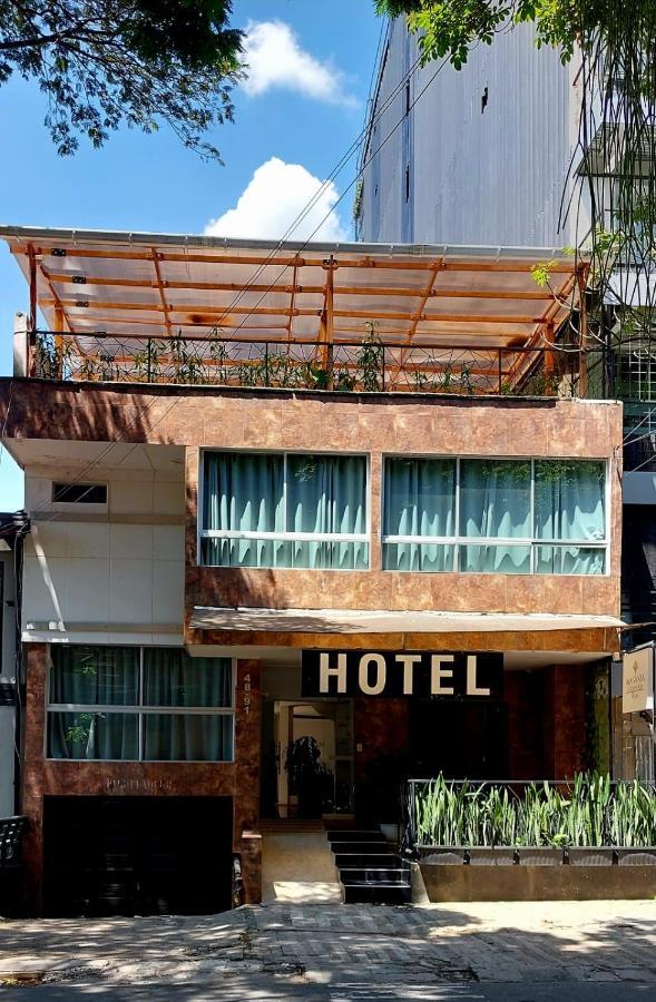 Hotel A & A Santa Alejandria Medellín Buitenkant foto