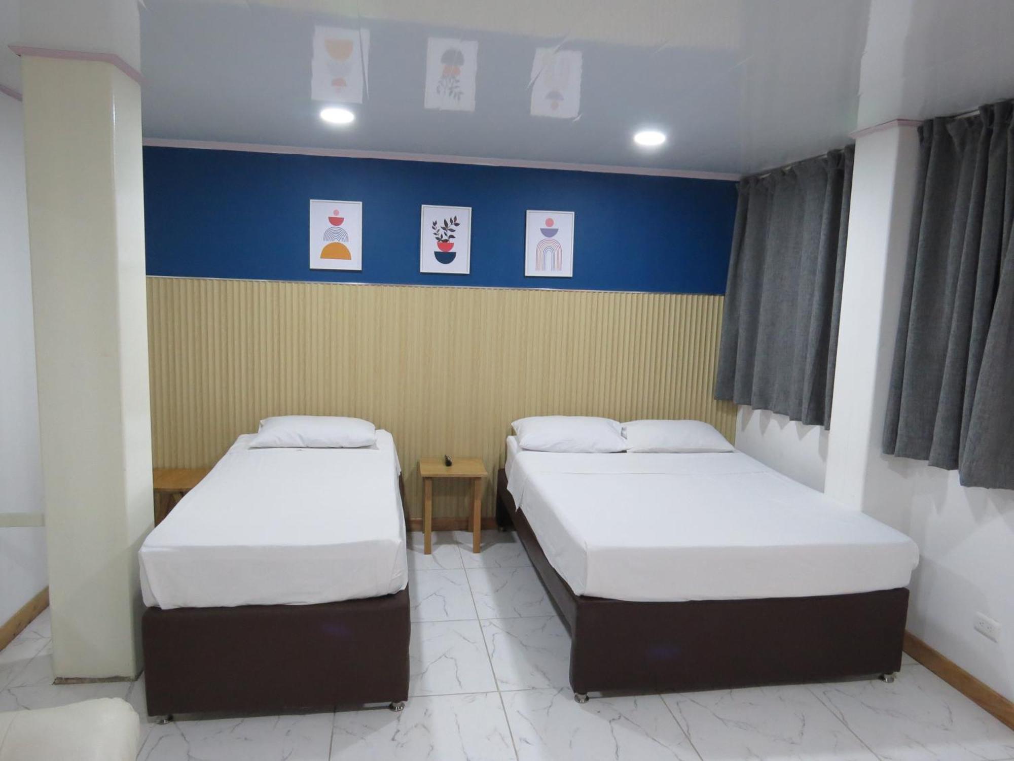 Hotel A & A Santa Alejandria Medellín Buitenkant foto