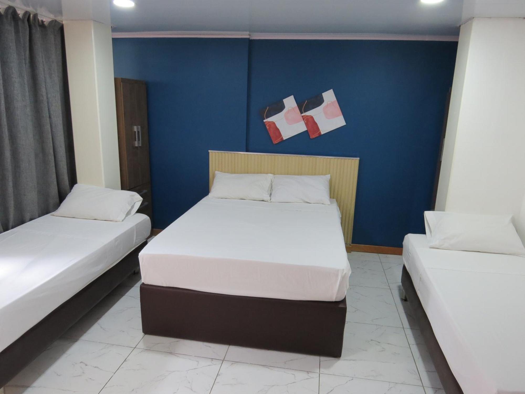 Hotel A & A Santa Alejandria Medellín Buitenkant foto