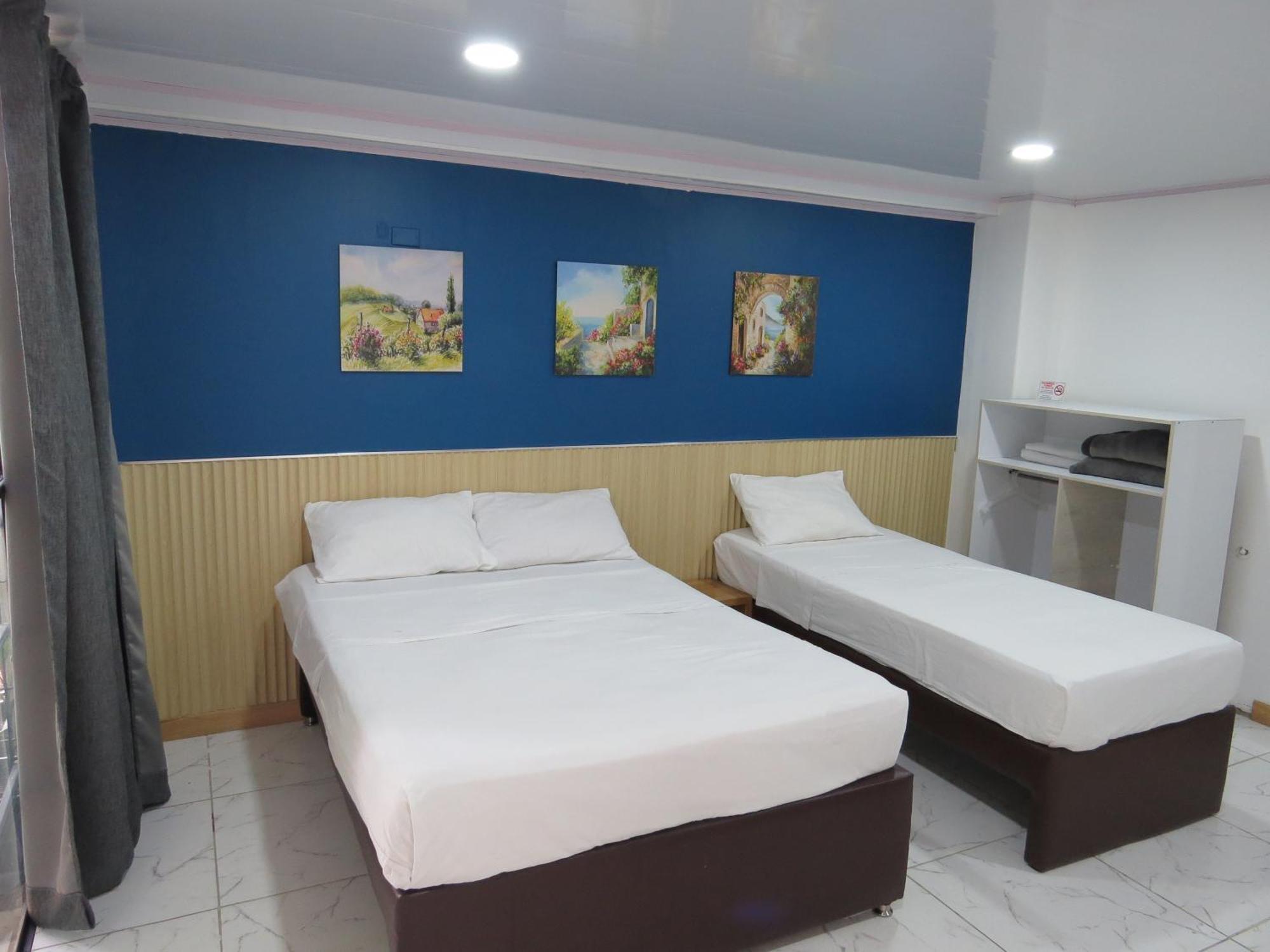 Hotel A & A Santa Alejandria Medellín Buitenkant foto